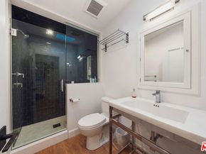 2600 Mandeville Canyon Road, Los Angeles CA 90049