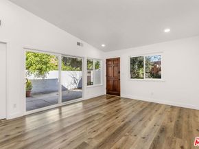 22342 James Alan Circle, Chatsworth CA 91311