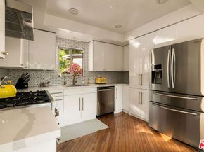 941 Cavanagh Road, Glendale CA 91207