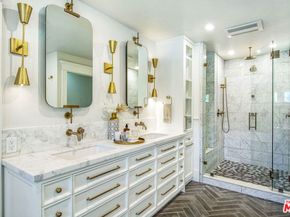 3726 Laurel Canyon Boulevard, Studio City CA 91604