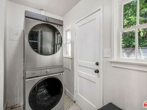 3726 Laurel Canyon Boulevard, Studio City CA 91604