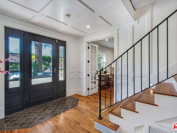3726 Laurel Canyon Boulevard, Studio City CA 91604