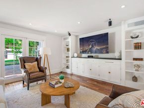 3726 Laurel Canyon Boulevard, Studio City CA 91604