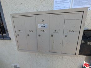 710 W 76th Street, Los Angeles CA 90044