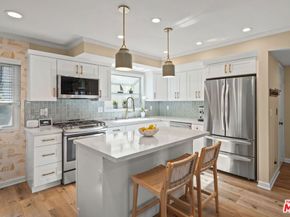 359 Termino Avenue, Long Beach CA 90814