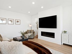15632 Rennyson Way, San Diego CA 92127