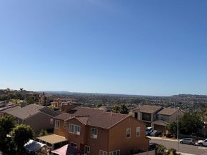 7770 La Mesa Summit Dr, La Mesa CA 91941