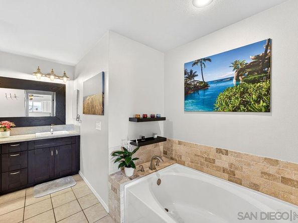 6998 Camino Degrazia, San Diego CA 92111