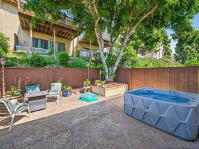 6998 Camino Degrazia, San Diego CA 92111