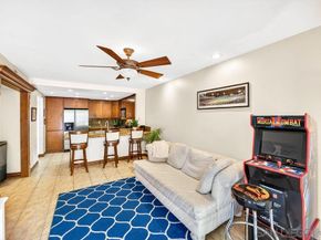 6998 Camino Degrazia, San Diego CA 92111