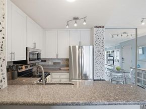 1855 Diamond 114, San Diego CA 92109