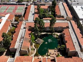 1855 Diamond 114, San Diego CA 92109