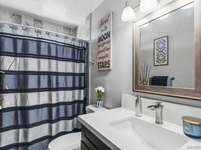 5567 Las Alturas Ter, San Diego CA 92114
