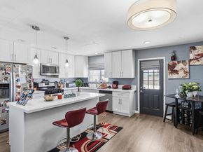 5567 Las Alturas Ter, San Diego CA 92114