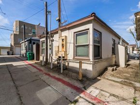 717 19 San Jose Pl, San Diego CA 92109