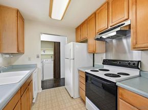 2530 Clairemont Dr 303, San Diego CA 92117