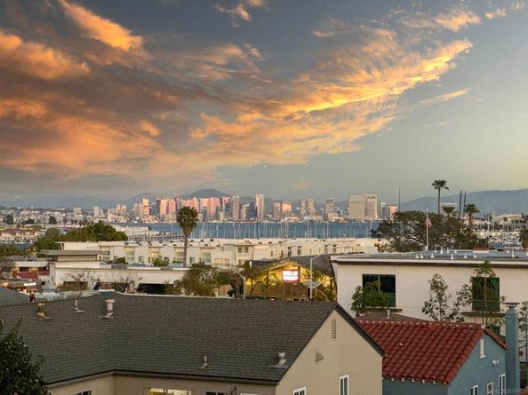 1122 Locust St, San Diego CA 92106