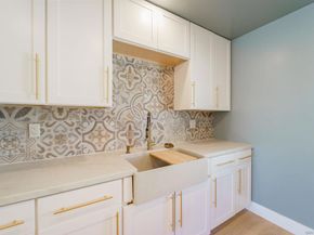 4518 Kansas St, San Diego CA 92116