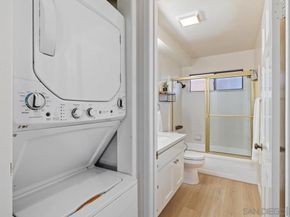 8860 Villa La Jolla 314, La Jolla CA 92037