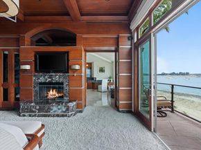 2741 Bayside Walk, San Diego CA 92109