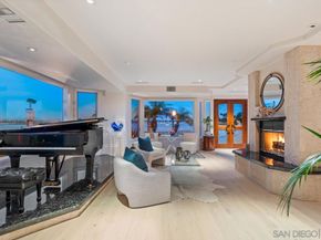 2741 Bayside Walk, San Diego CA 92109