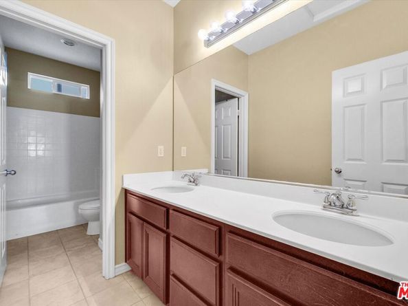 5611 Scharf Avenue, Fontana CA 92336