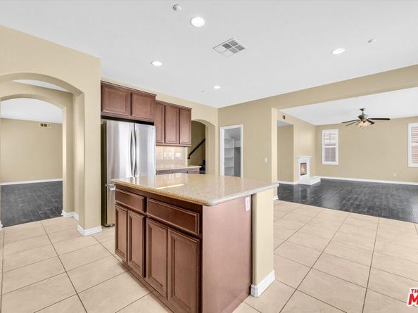 5611 Scharf Avenue, Fontana CA 92336