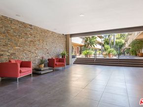 970 Palm Avenue 215, West Hollywood CA 90069