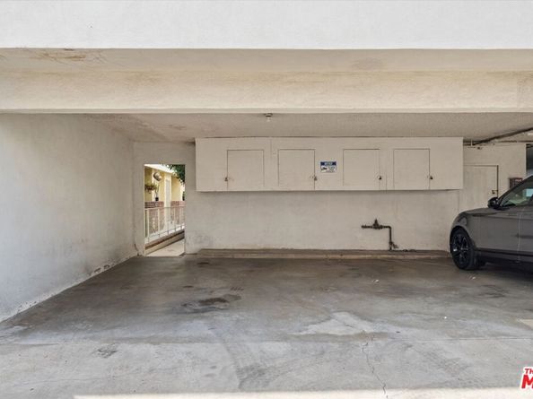 1327 Stanford Street 3, Santa Monica CA 90404