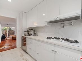 1327 Stanford Street 3, Santa Monica CA 90404