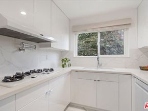 1327 Stanford Street 3, Santa Monica CA 90404