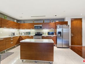 6735 Yucca Street 307, Los Angeles CA 90028