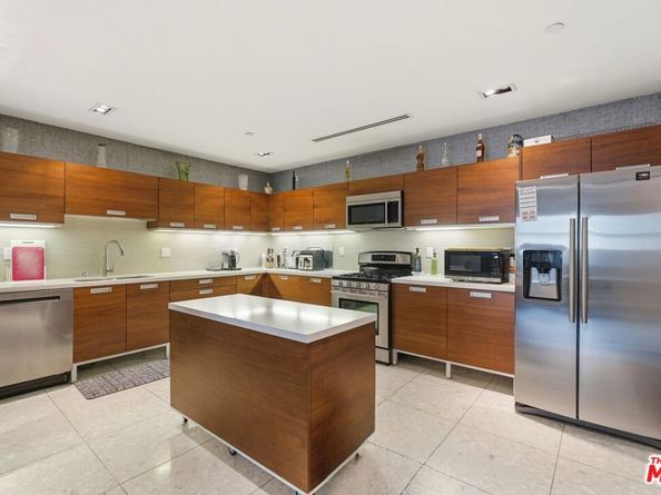 6735 Yucca Street 307, Los Angeles CA 90028