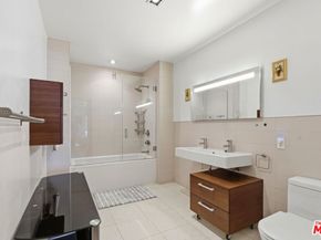 6735 Yucca Street 307, Los Angeles CA 90028