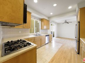 4100 Wilshire Boulevard 303, Los Angeles CA 90010