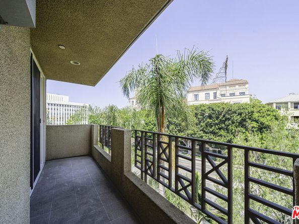 4100 Wilshire Boulevard 303, Los Angeles CA 90010