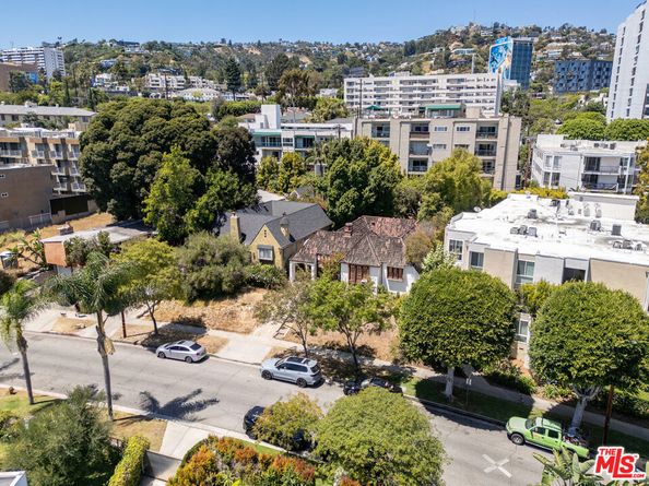 8553 W West Knoll Drive, West Hollywood CA 90069