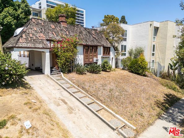 8553 W West Knoll Drive, West Hollywood CA 90069