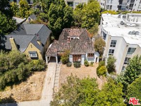 8553 W West Knoll Drive, West Hollywood CA 90069