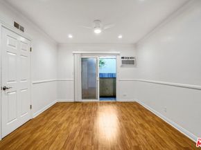 525 N Sweetzer Avenue, West Hollywood CA 90048