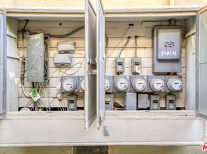 525 N Sweetzer Avenue, West Hollywood CA 90048