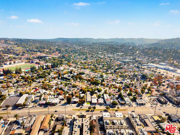 4546 Eagle Rock Boulevard, Los Angeles CA 90041