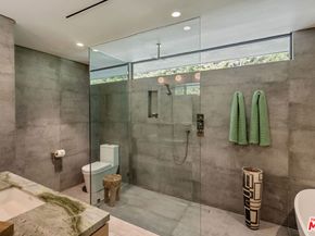 1087 Moraga Drive, Los Angeles CA 90049