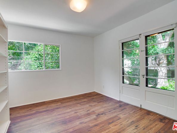 10321 Chrysanthemum Lane, Los Angeles CA 90077