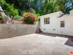 10321 Chrysanthemum Lane, Los Angeles CA 90077