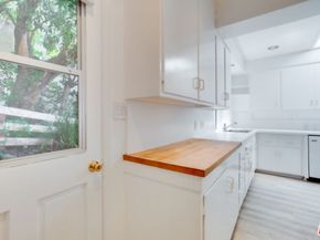 10321 Chrysanthemum Lane, Los Angeles CA 90077