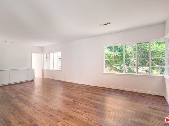 10321 Chrysanthemum Lane, Los Angeles CA 90077