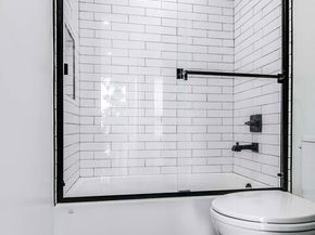 15330 Weddington Street, Sherman Oaks CA 91411