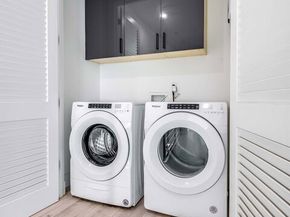 15330 Weddington Street, Sherman Oaks CA 91411