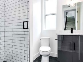 15330 Weddington Street, Sherman Oaks CA 91411